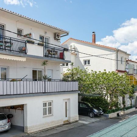 Apartments Rogulj Trogir Exterior photo